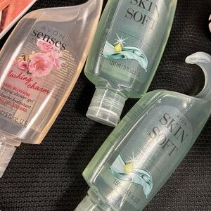 Shower gels